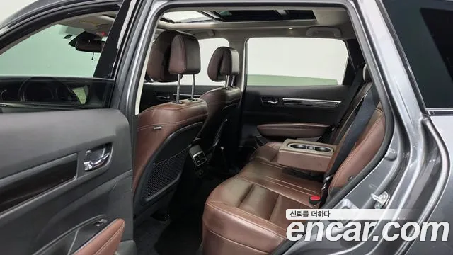 Renault-KoreaSamsung Koleos 2016 thumb 11