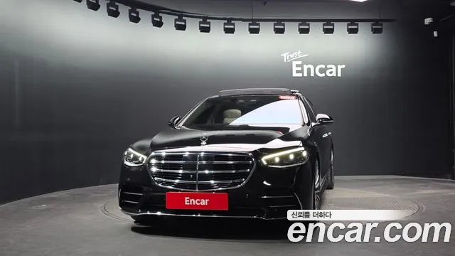 Mercedes-Benz S-Класс 2023 thumb 2