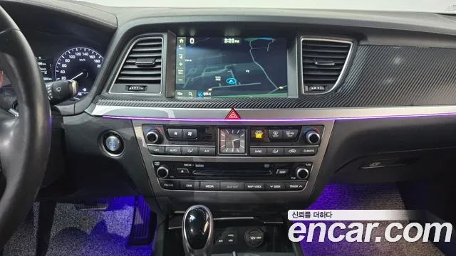 Hyundai Genesis 2016 thumb 12