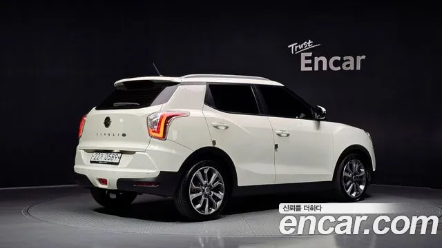 KG_Mobility_Ssangyong TIBOLI 2015 thumb 2