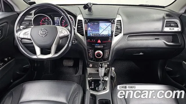 KG_Mobility_Ssangyong TIBOLI 2015 thumb 7