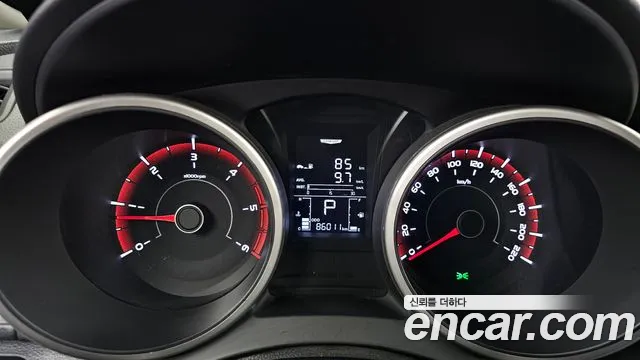 KG_Mobility_Ssangyong TIBOLI 2015 thumb 8