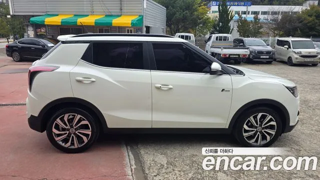 KG_Mobility_Ssangyong TIBOLI 2021 thumb 8