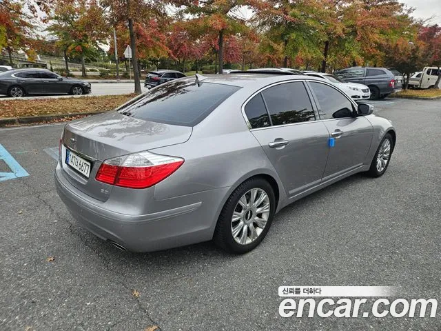 Hyundai Genesis 2008 thumb 2