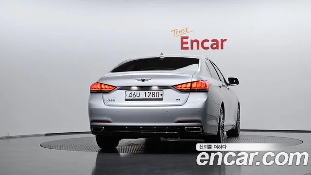Genesis G80 2018 thumb 3
