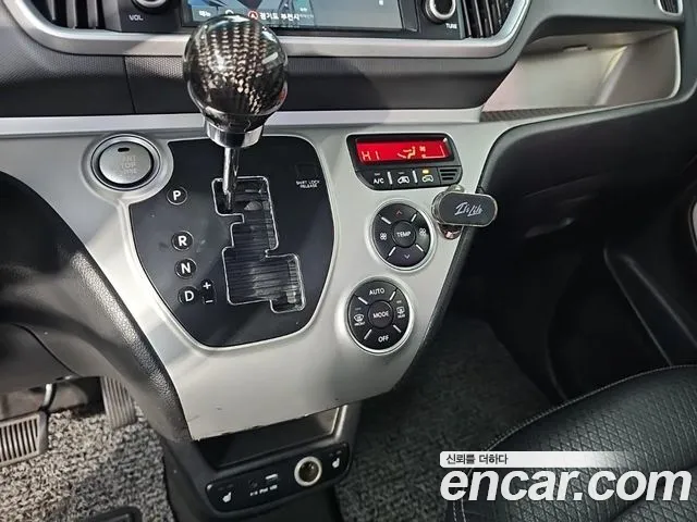 Kia Ray 2013 thumb 8