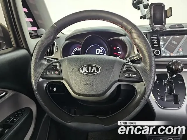 Kia Ray 2013 thumb 9