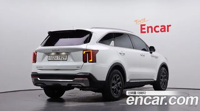 Kia Sorento 2023 thumb 2