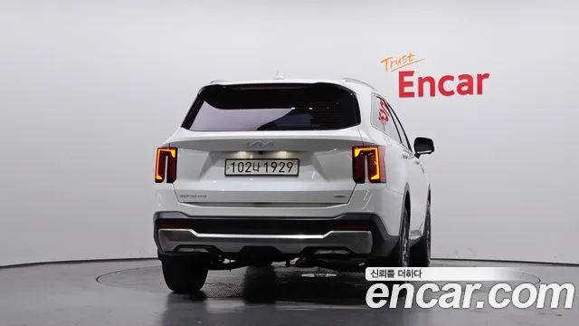 Kia Sorento 2023 thumb 4