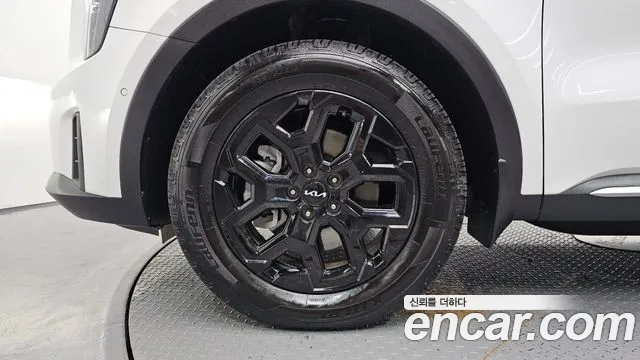 Kia Sorento 2023 thumb 5