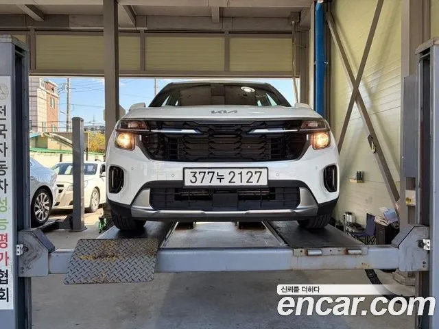 Kia Seltos 2023 thumb 7