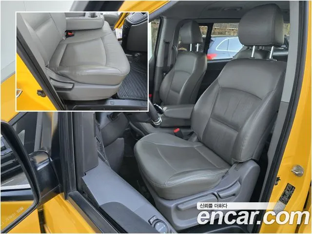 Hyundai Starex 2015 thumb 10