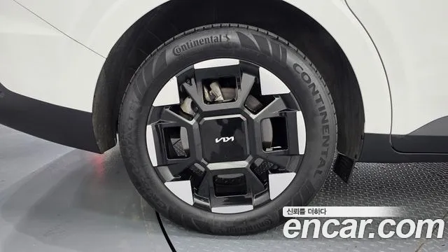 Kia Carnival 2025 thumb 5