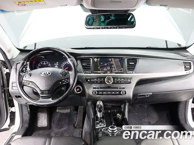 Kia K9 2013 thumb 8