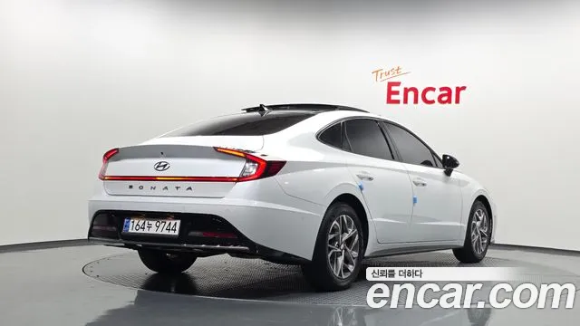 Hyundai Sonata 2021 thumb 2