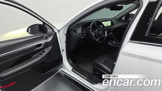 Hyundai Sonata 2021 thumb 10