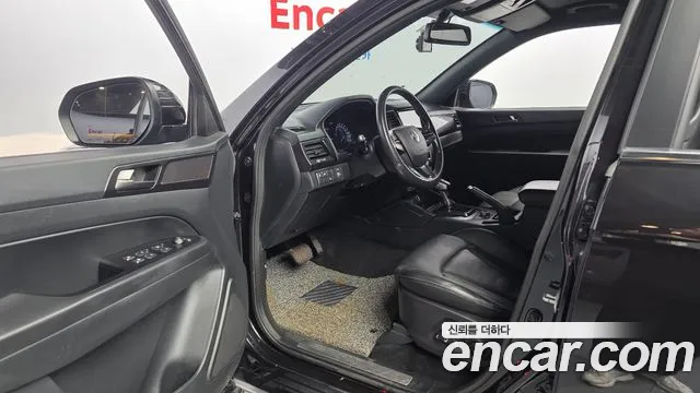 KG_Mobility_Ssangyong Rexton 2019 thumb 9