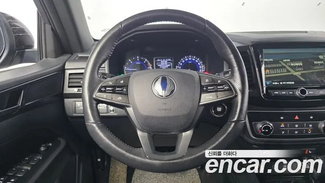 KG_Mobility_Ssangyong Rexton 2019 thumb 12