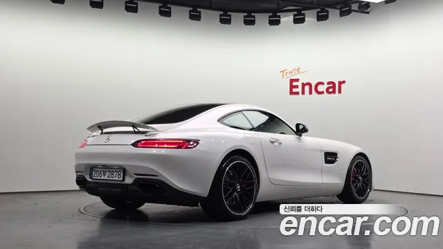 Mercedes-Benz AMG GT 2018 thumb 2