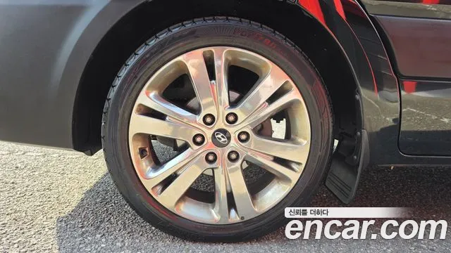 Hyundai Staria 2022 thumb 5