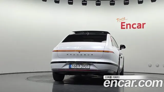Hyundai Grandeur 2023 thumb 4