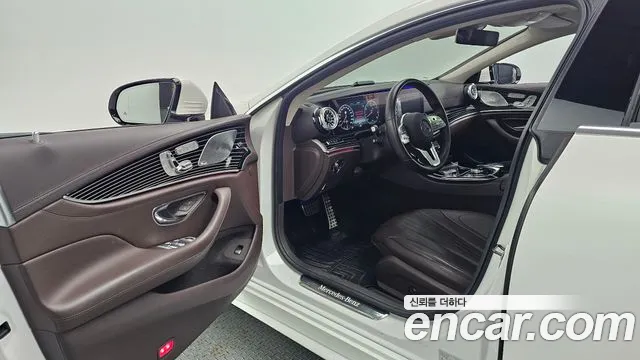 Mercedes-Benz CLS-Class 2019 thumb 10