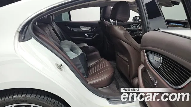 Mercedes-Benz CLS-Class 2019 thumb 11