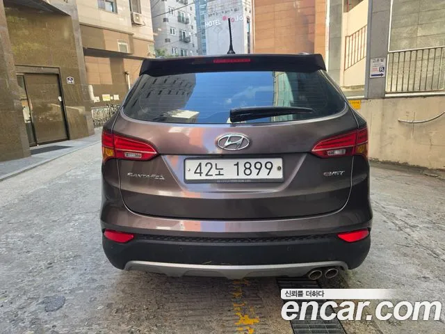 Hyundai Santa Fe 2012 thumb 3