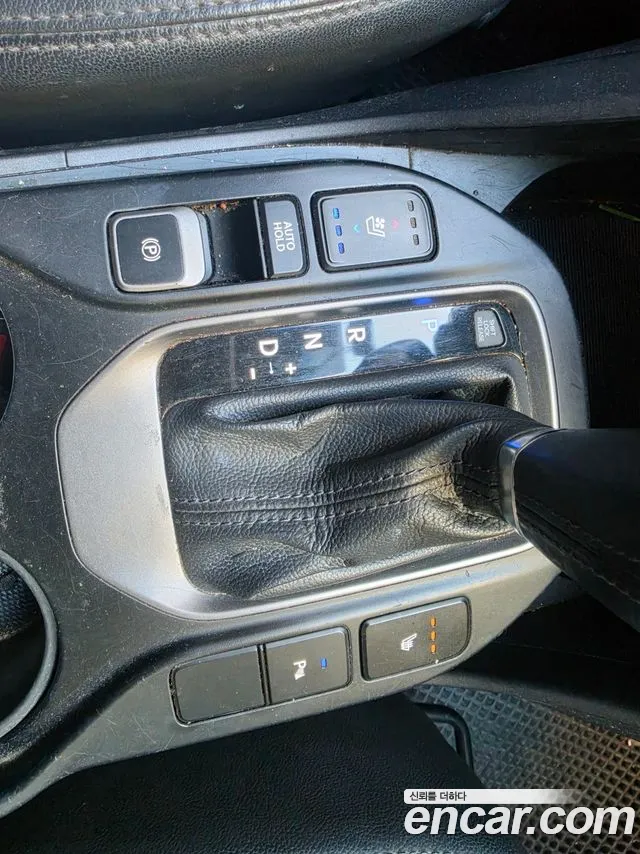 Hyundai Santa Fe 2012 thumb 9