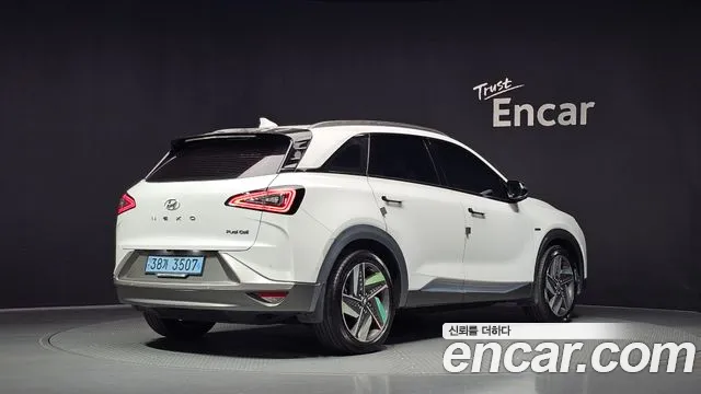 Hyundai Nexo 2020 thumb 2