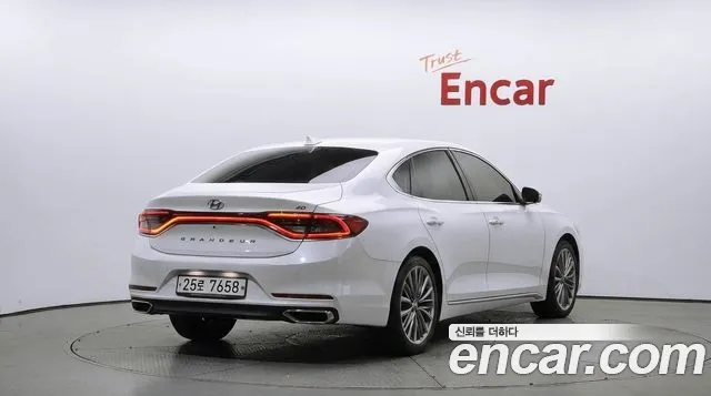 Hyundai Grandeur 2018 thumb 2