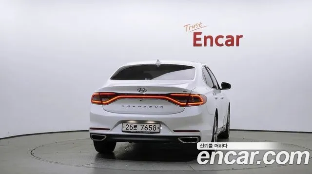 Hyundai Grandeur 2018 thumb 4