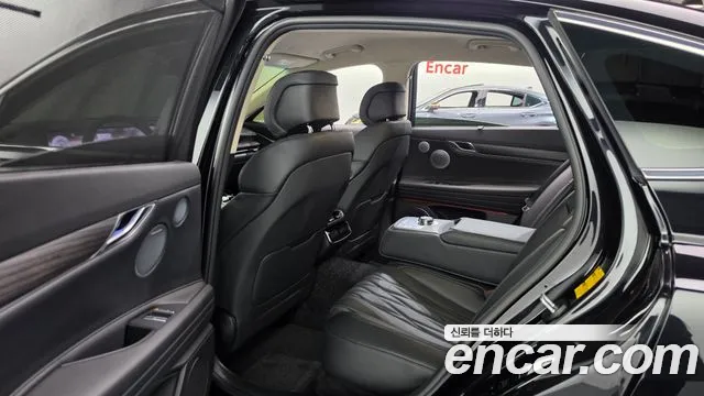 Genesis G80 2025 thumb 12