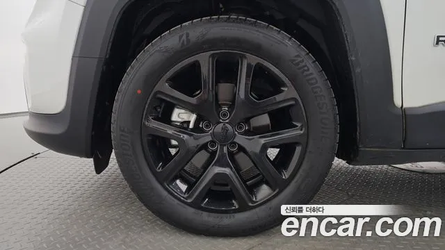 Jeep Renegade 2022 thumb 4