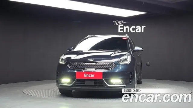 Kia Niro 2017 thumb 3
