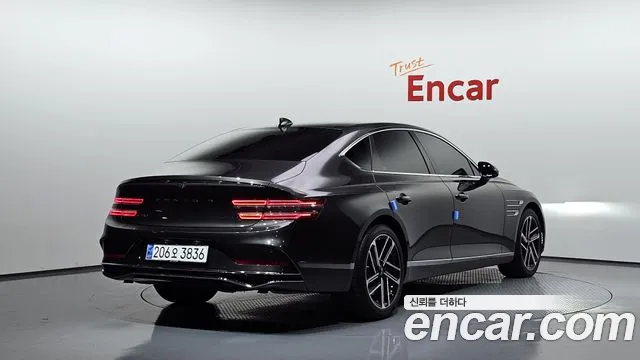 Genesis G80 2024 thumb 2