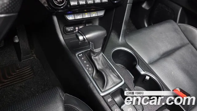 Kia Sportage 2018 thumb 8