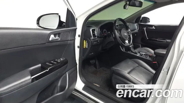 Kia Sportage 2018 thumb 9