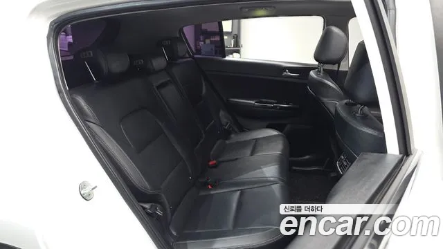 Kia Sportage 2018 thumb 10