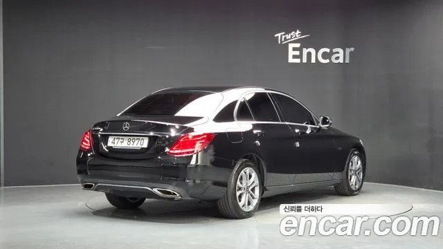 Mercedes-Benz C-Класс 2018 thumb 2