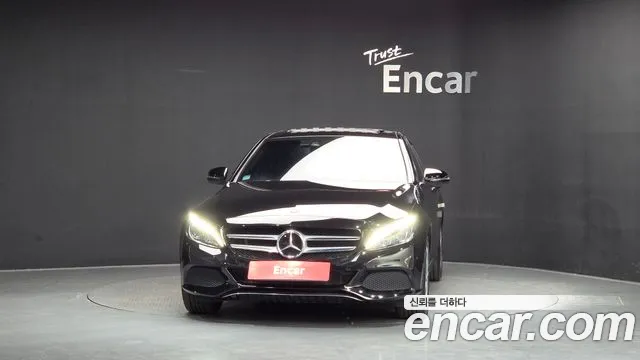 Mercedes-Benz C-Класс 2018 thumb 3