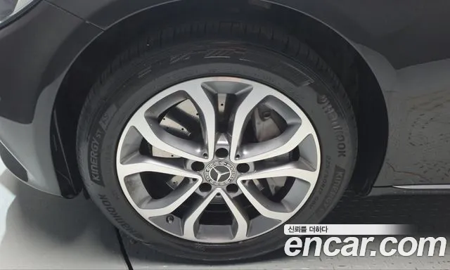 Mercedes-Benz C-Класс 2018 thumb 5