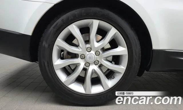 Land Rover Range Rover Sport 2017 thumb 4