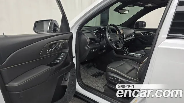 ChevroletGMDaewoo Traverse 2022 thumb 10