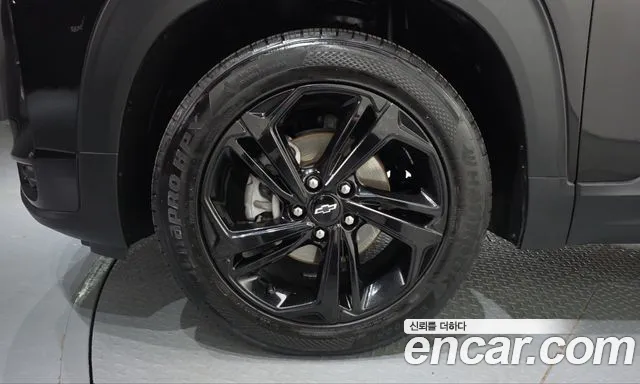ChevroletGMDaewoo TrailBlazer 2021 thumb 5