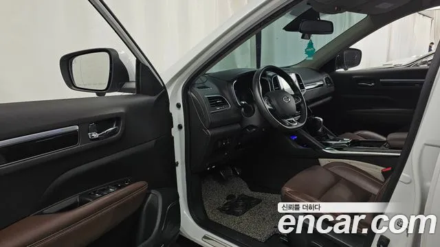 Renault-KoreaSamsung Koleos 2018 thumb 10