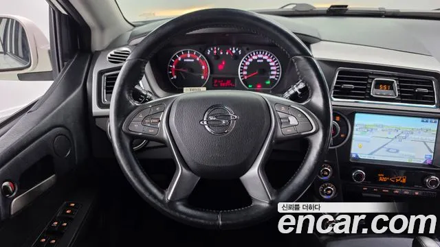 KG_Mobility_Ssangyong KORANDO 2016 thumb 12