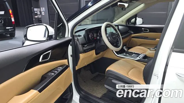 Kia Carnival 2022 thumb 10