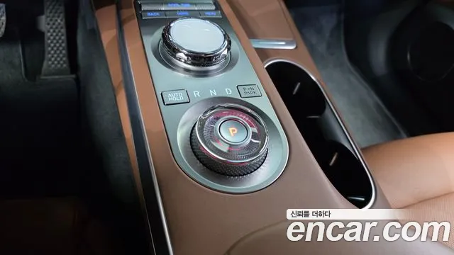 Genesis GV70 2022 thumb 8