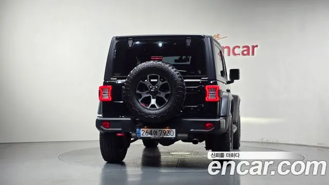 Jeep Wrangler 2021 thumb 3